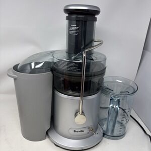 Breville The Juice Fountain JE98XL Silver With Pitcher And Scrap Bucket Works